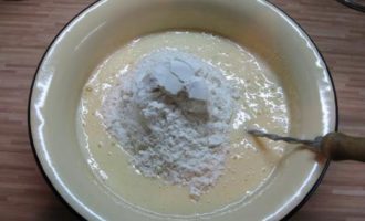 Шарлотка со сметаной и яблоками в духовке вкусный пошаговый рецепт с фото и видео